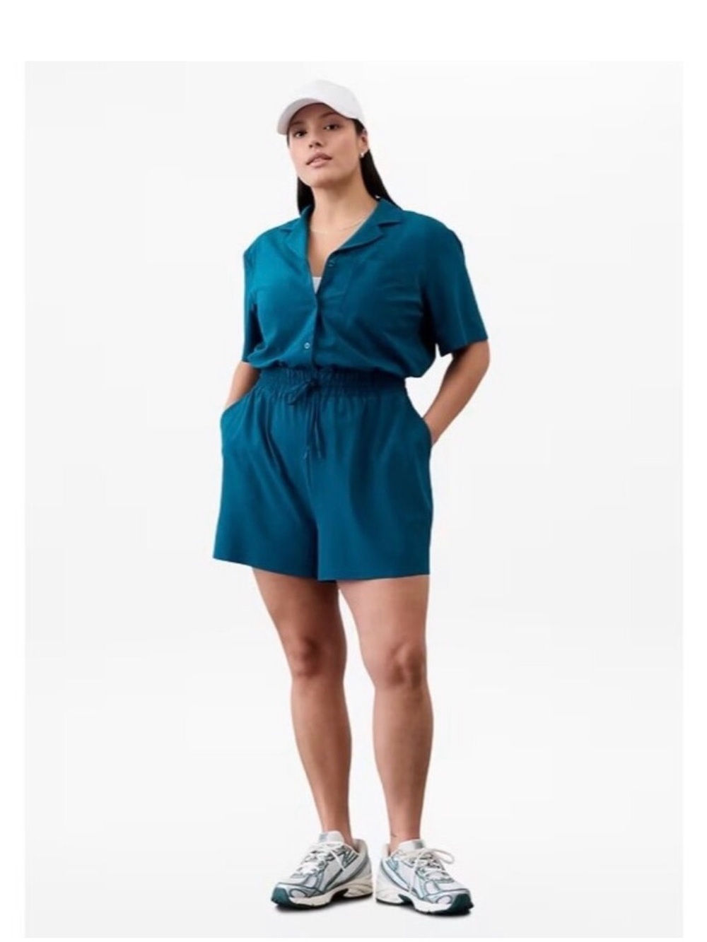 New Athleta M Avenue Romper
Coastal Teal Medium